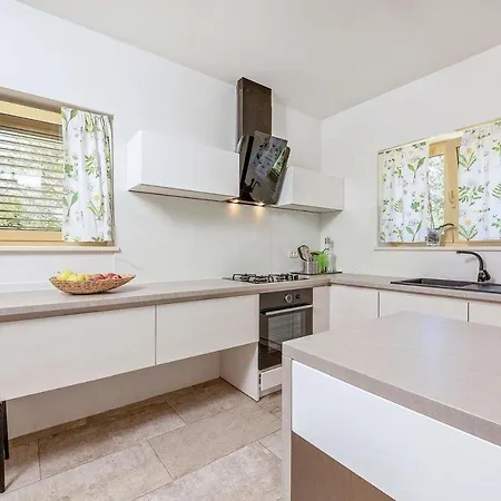 Aria Holiday home *