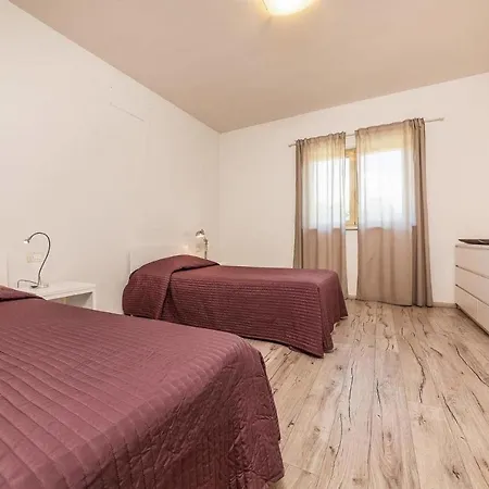 Aria Holiday home Santalezi